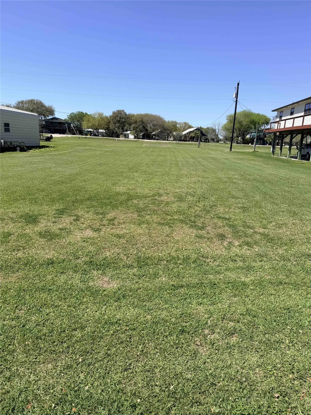 1912 Bayview Drive Palacios, TX 77465