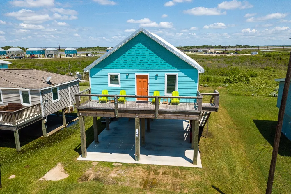 119 Beach Front Drive Matagorda, TX 77457