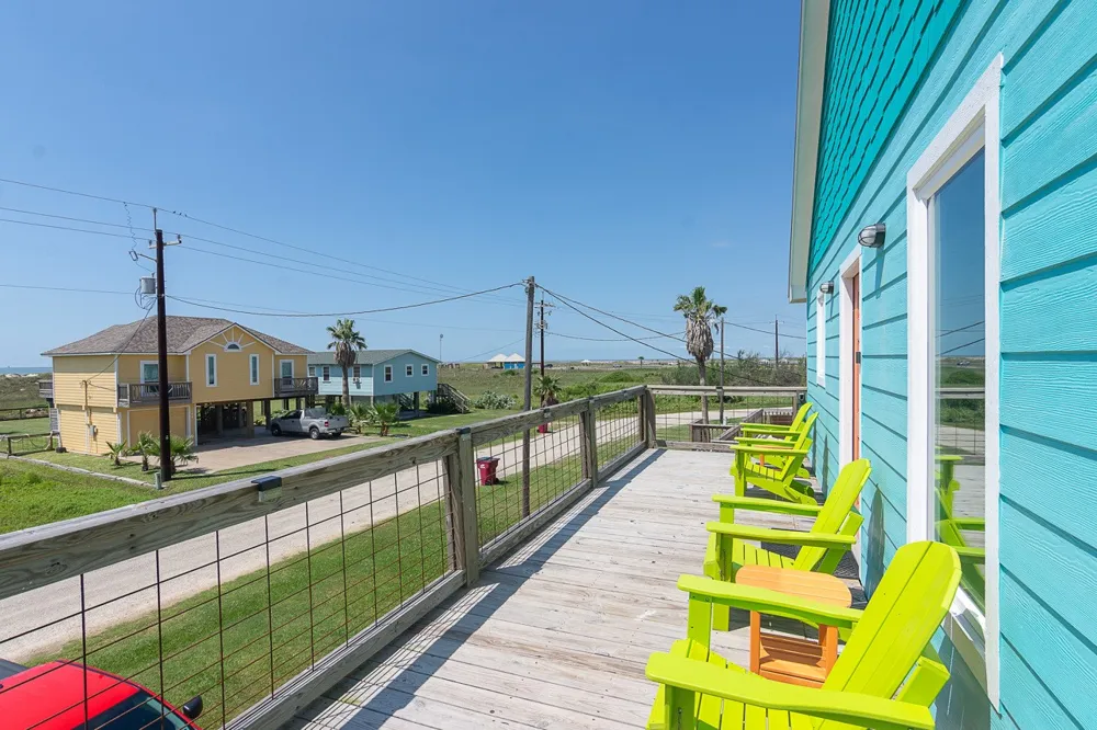 119 Beach Front Drive Matagorda, TX 77457
