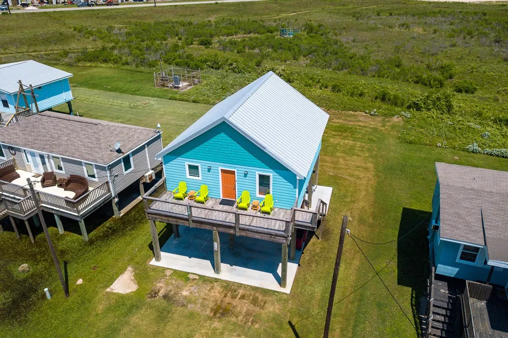119 Beach Front Drive Matagorda, TX 77457