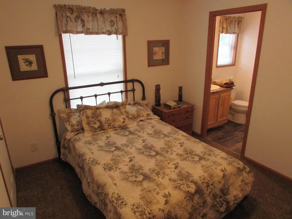 107 VIEW STREET Bellefonte, PA 16823