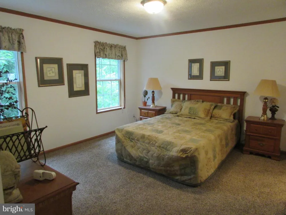 107 VIEW STREET Bellefonte, PA 16823