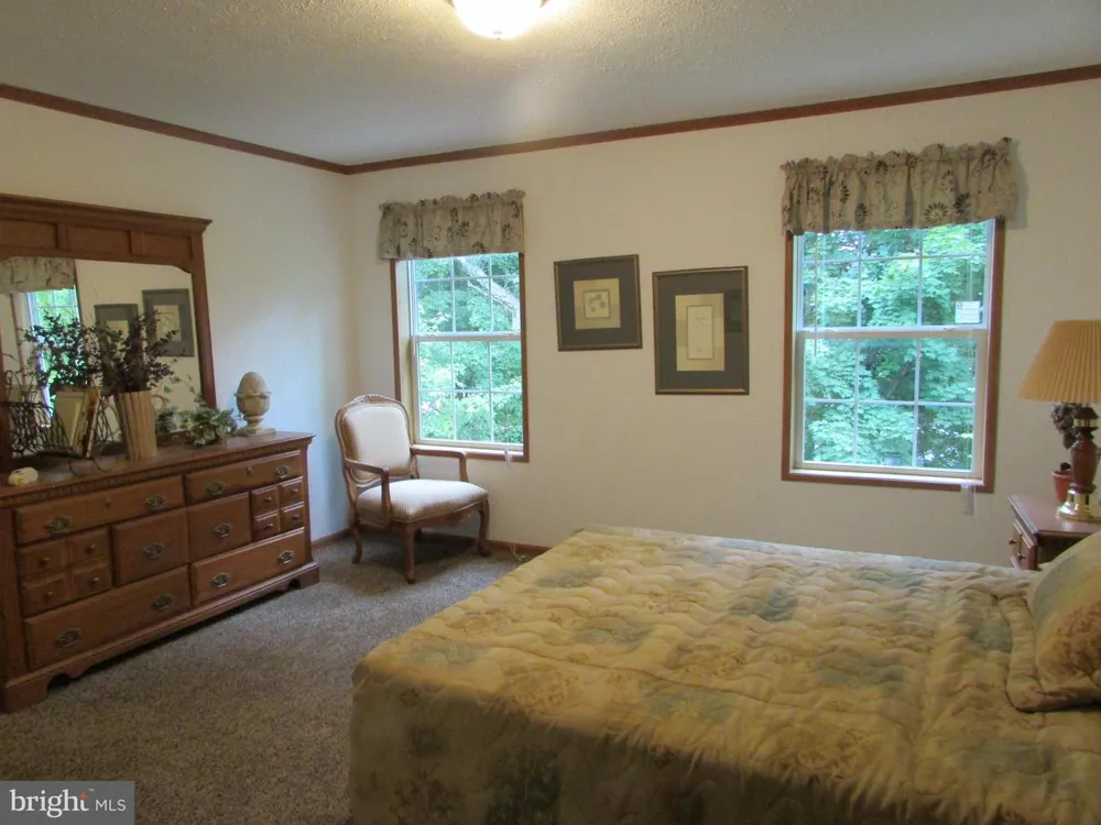 107 VIEW STREET Bellefonte, PA 16823