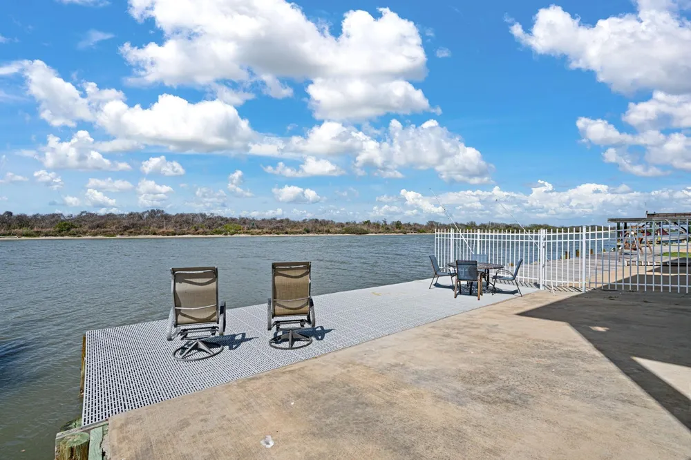 52 Fm-2031 Matagorda, TX 77414
