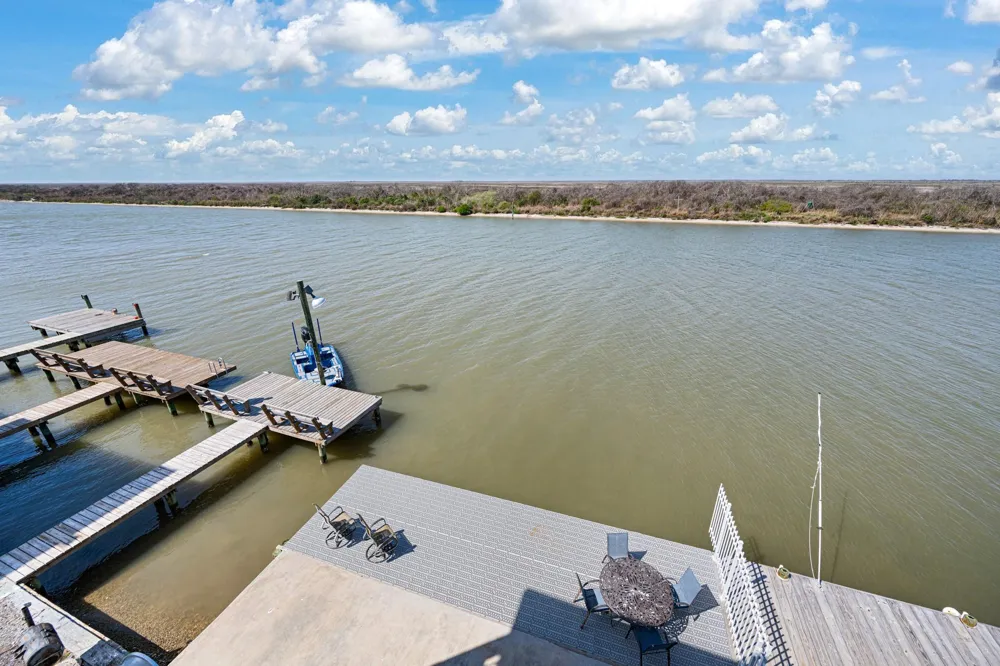 52 Fm-2031 Matagorda, TX 77414