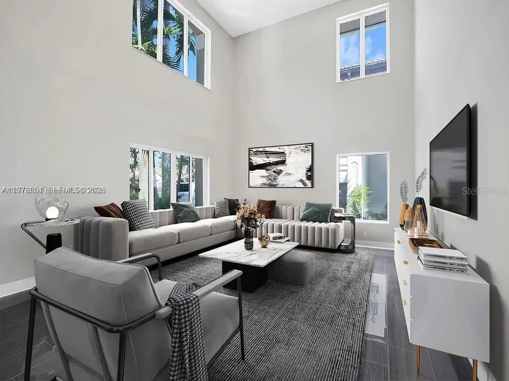 15945 NW 82nd Ct Miami Lakes, FL 33016