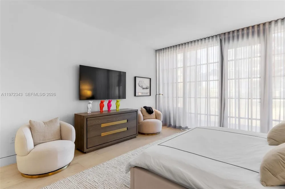 8955 NE Collins Ave #301 Surfside, FL 33154