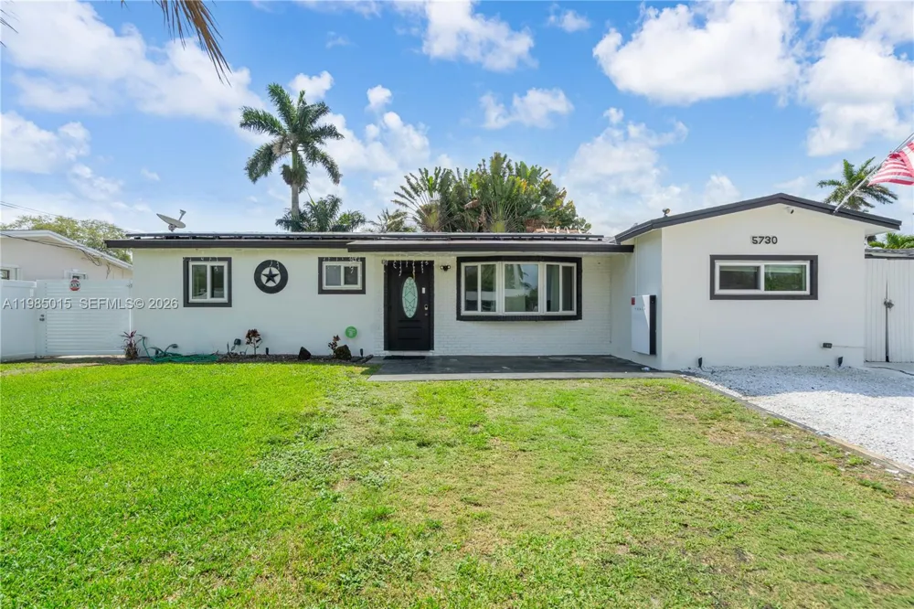 5730 SW 55th St Davie, FL 33314