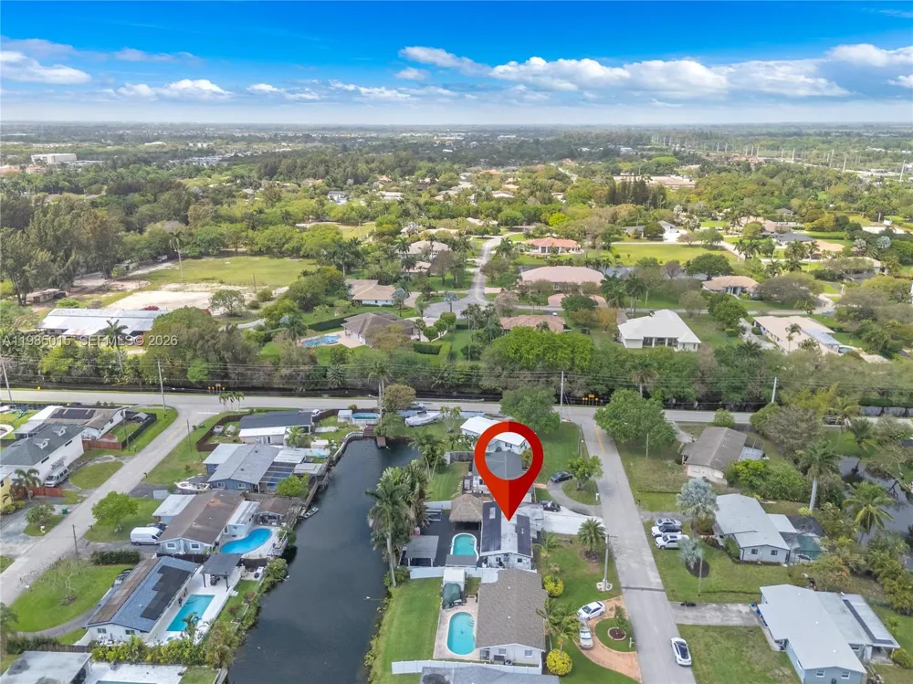 5730 SW 55th St Davie, FL 33314