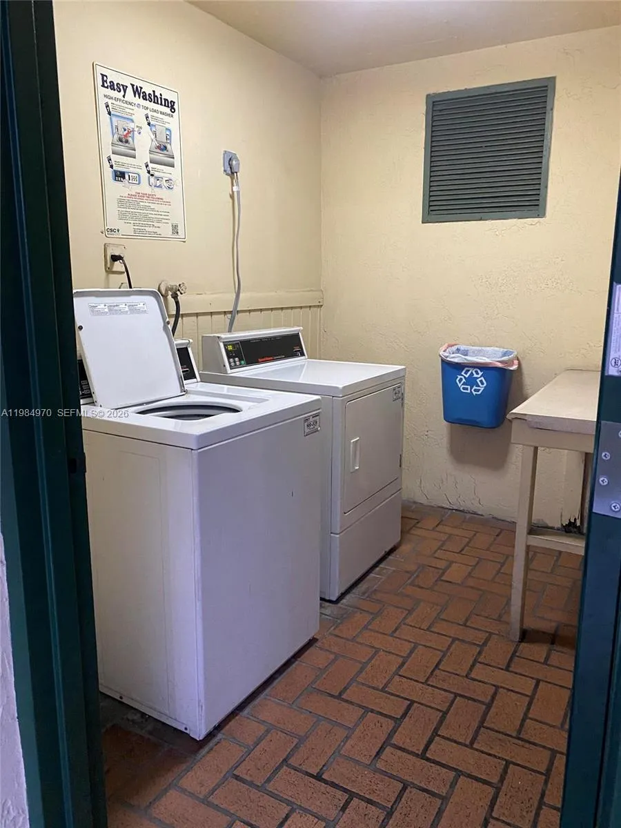 9405 W Flagler St #D105 Miami, FL 33174