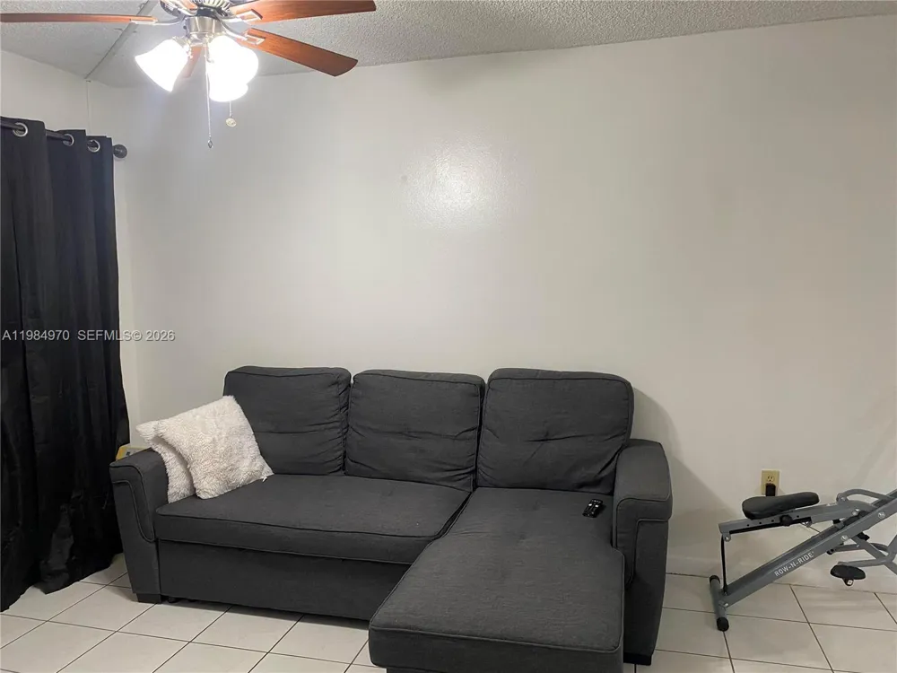 9405 W Flagler St #D105 Miami, FL 33174