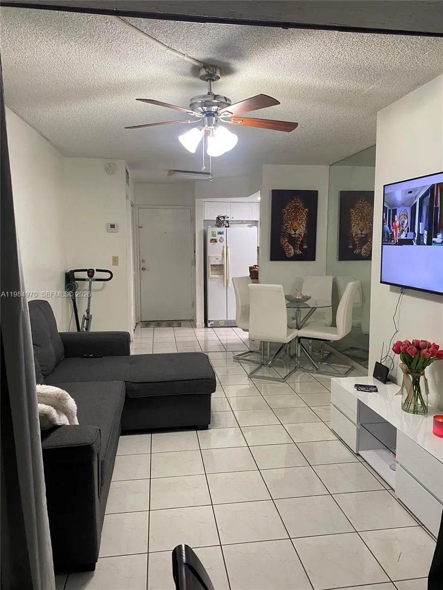9405 W Flagler St #D105 Miami, FL 33174