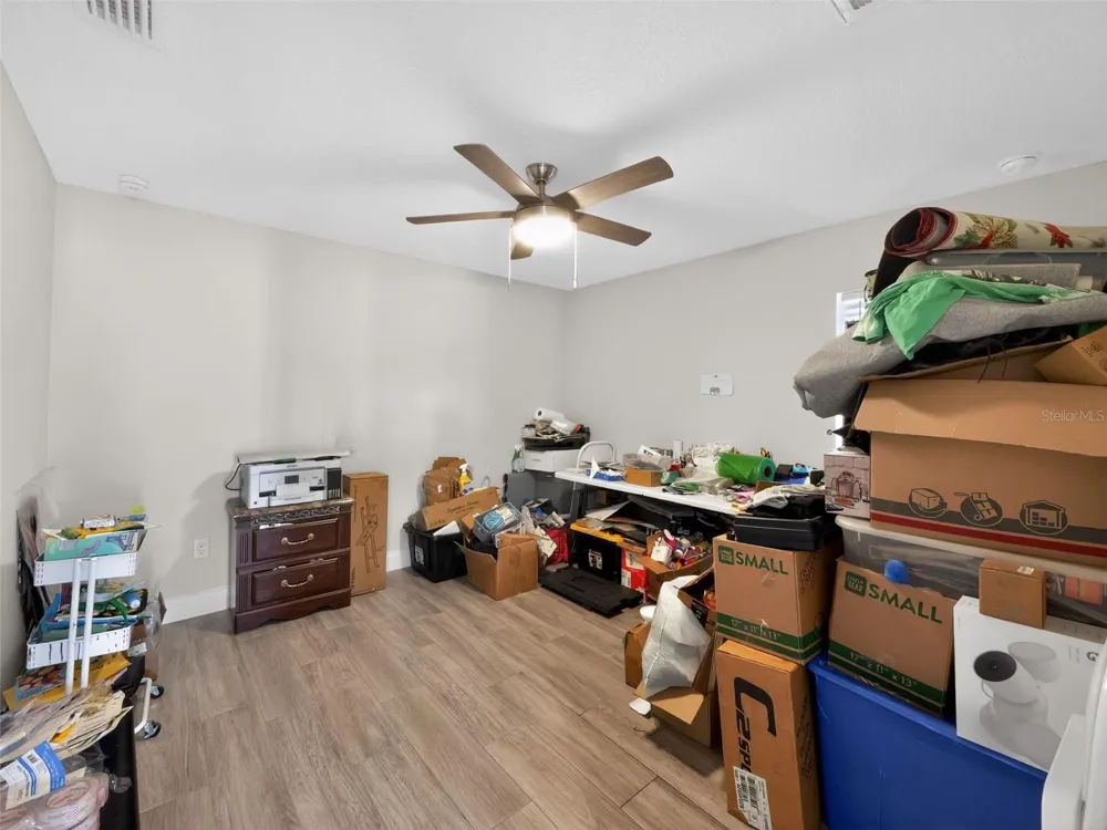 854 FISHER ROAD Ocklawaha, FL 32179
