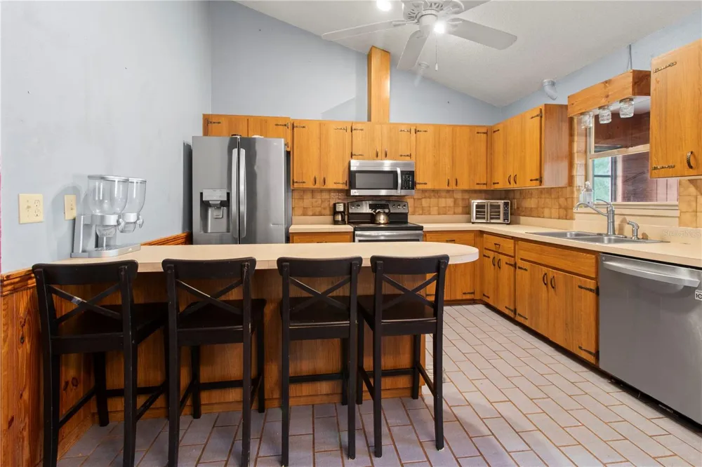 1143 MEYERS ROAD Venice, FL 34292