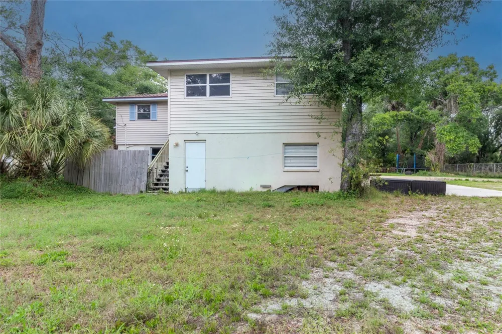 1143 MEYERS ROAD Venice, FL 34292