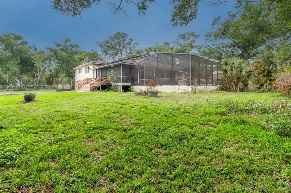 1143 MEYERS ROAD Venice, FL 34292
