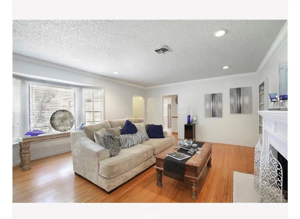 16924 Bixby Avenue Bellflower, CA 90706