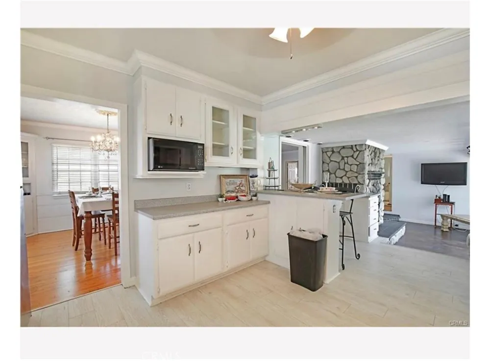 16924 Bixby Avenue Bellflower, CA 90706