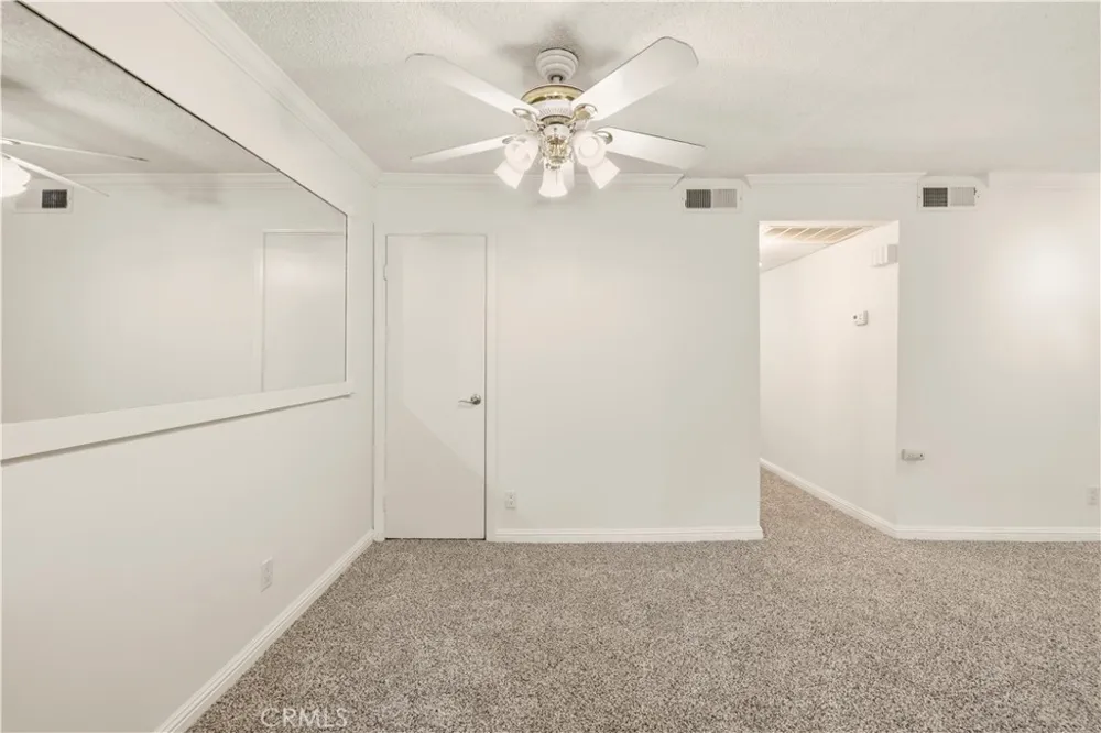 18193 Sundowner Way #815 Canyon Country, CA 91387