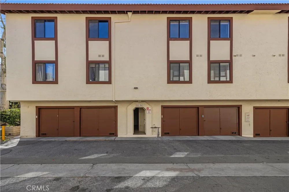 18193 Sundowner Way #815 Canyon Country, CA 91387