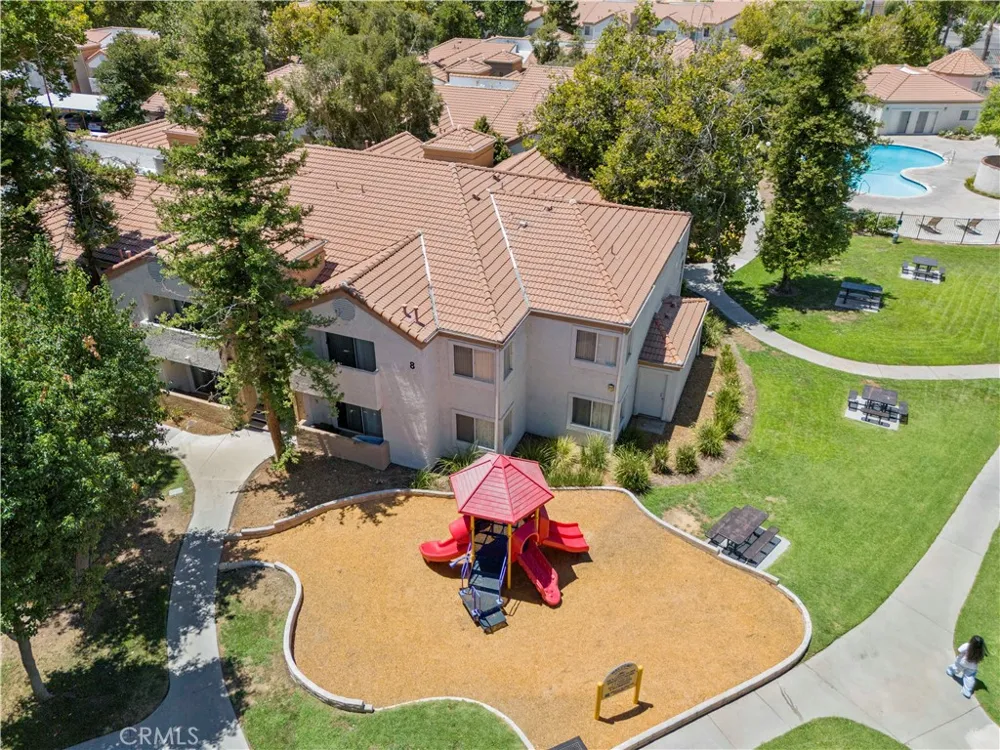 18193 Sundowner Way #815 Canyon Country, CA 91387