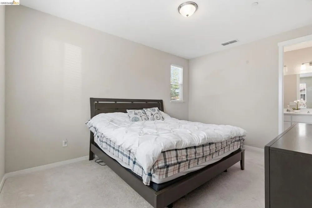 2318 Rustic Oak Ln Rio Vista, CA 94571