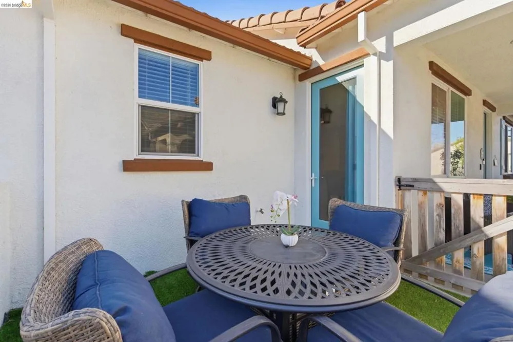 2318 Rustic Oak Ln Rio Vista, CA 94571