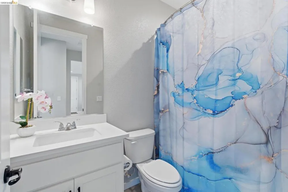 2318 Rustic Oak Ln Rio Vista, CA 94571