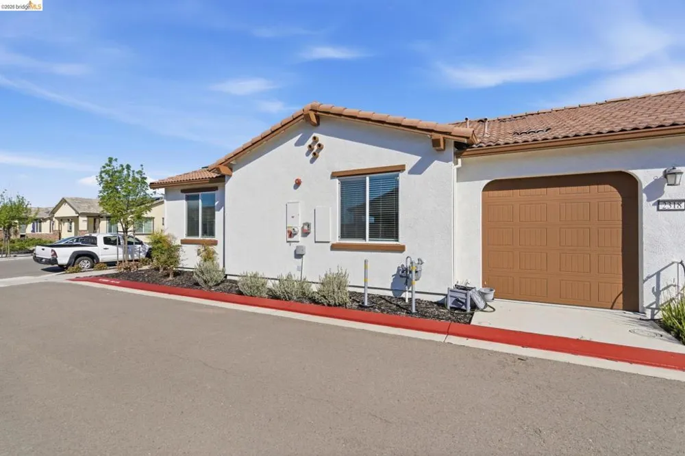 2318 Rustic Oak Ln Rio Vista, CA 94571