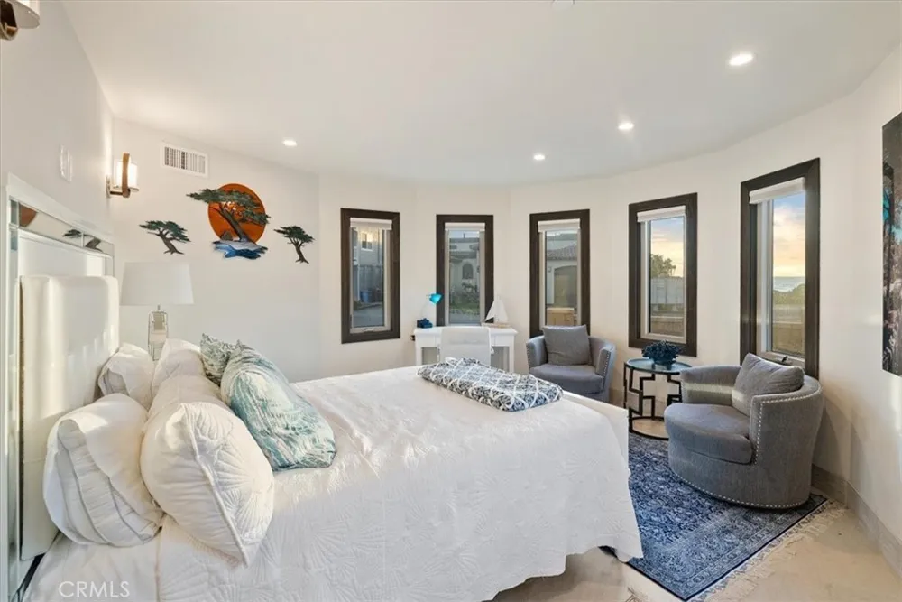 2090 Sherwood Cambria, CA 93428