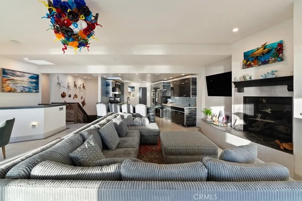 2090 Sherwood Cambria, CA 93428