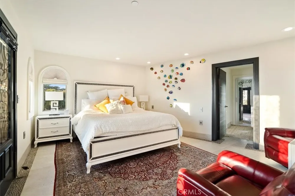 2090 Sherwood Cambria, CA 93428