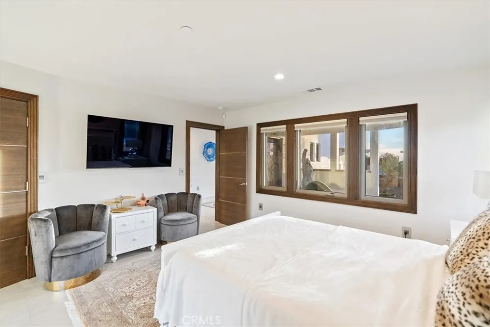 2090 Sherwood Cambria, CA 93428