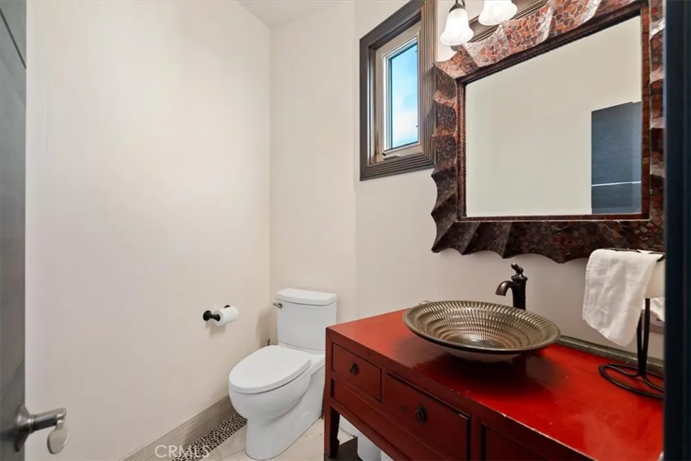 2090 Sherwood Cambria, CA 93428