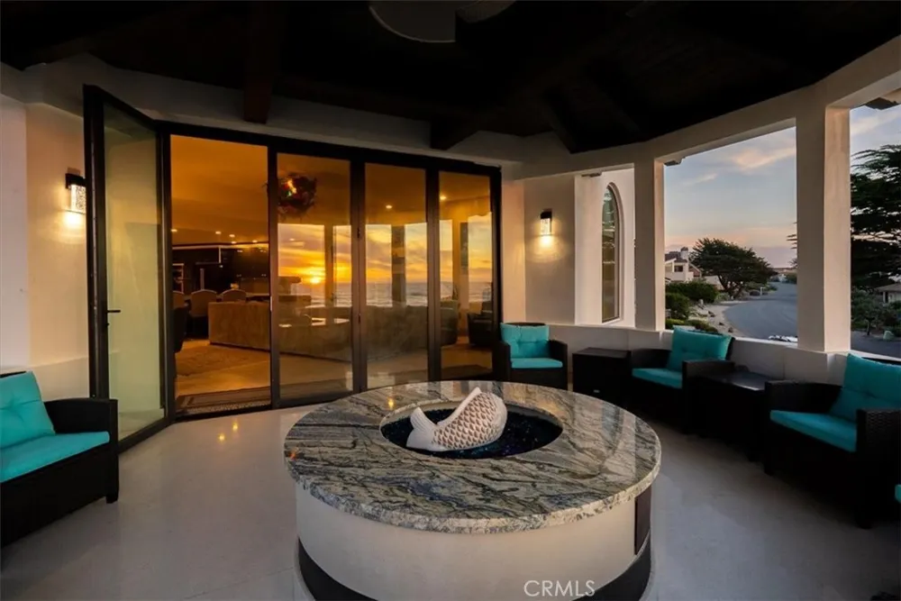 2090 Sherwood Cambria, CA 93428