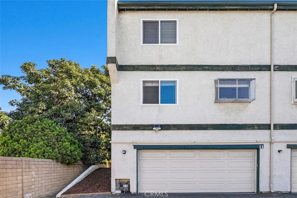 428 W 1st Street Tustin, CA 92780