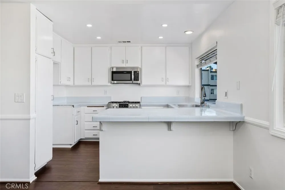 428 W 1st Street Tustin, CA 92780