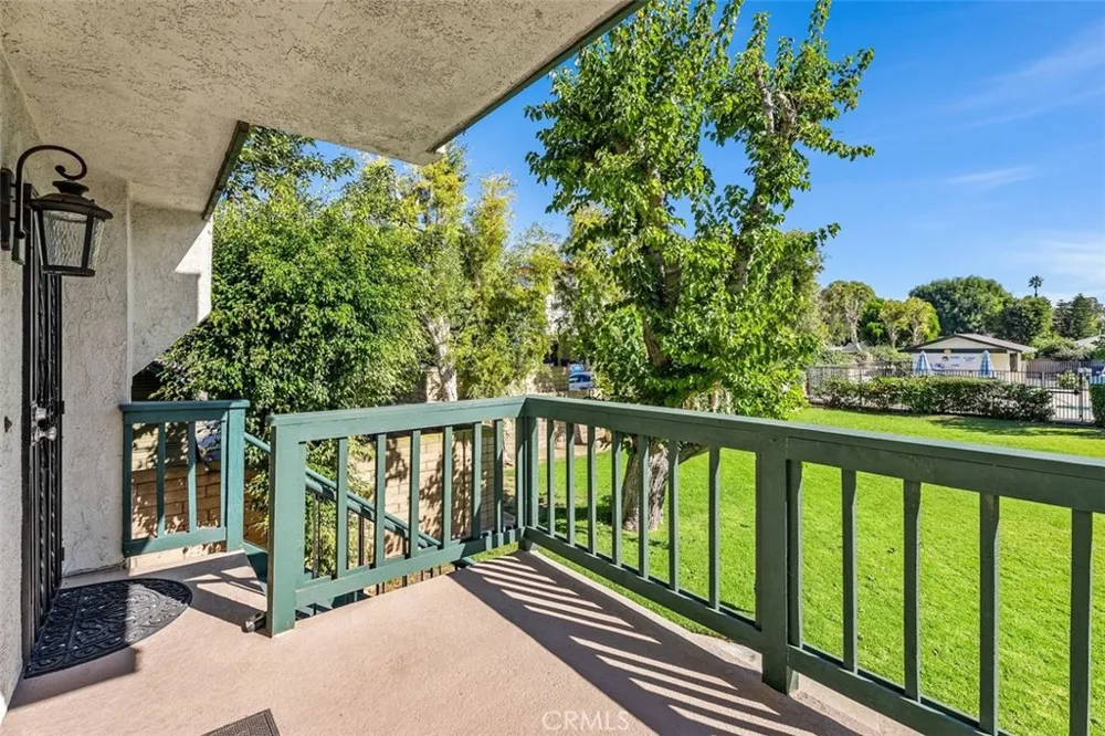 428 W 1st Street Tustin, CA 92780