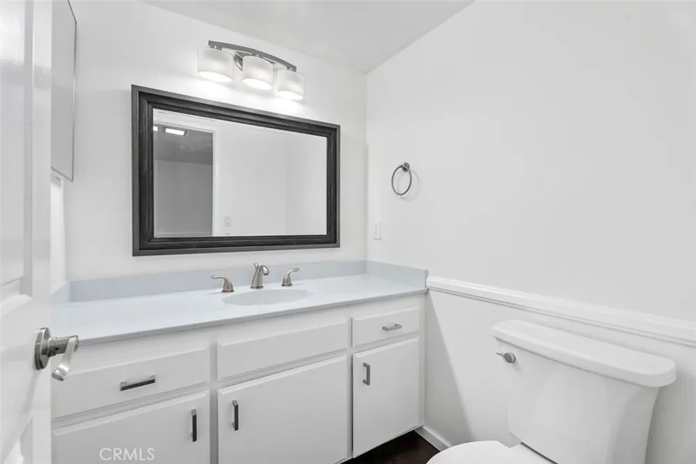 428 W 1st Street Tustin, CA 92780