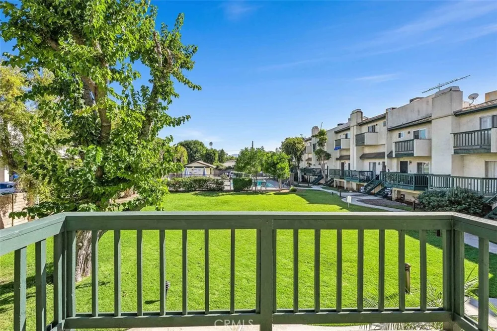 428 W 1st Street Tustin, CA 92780