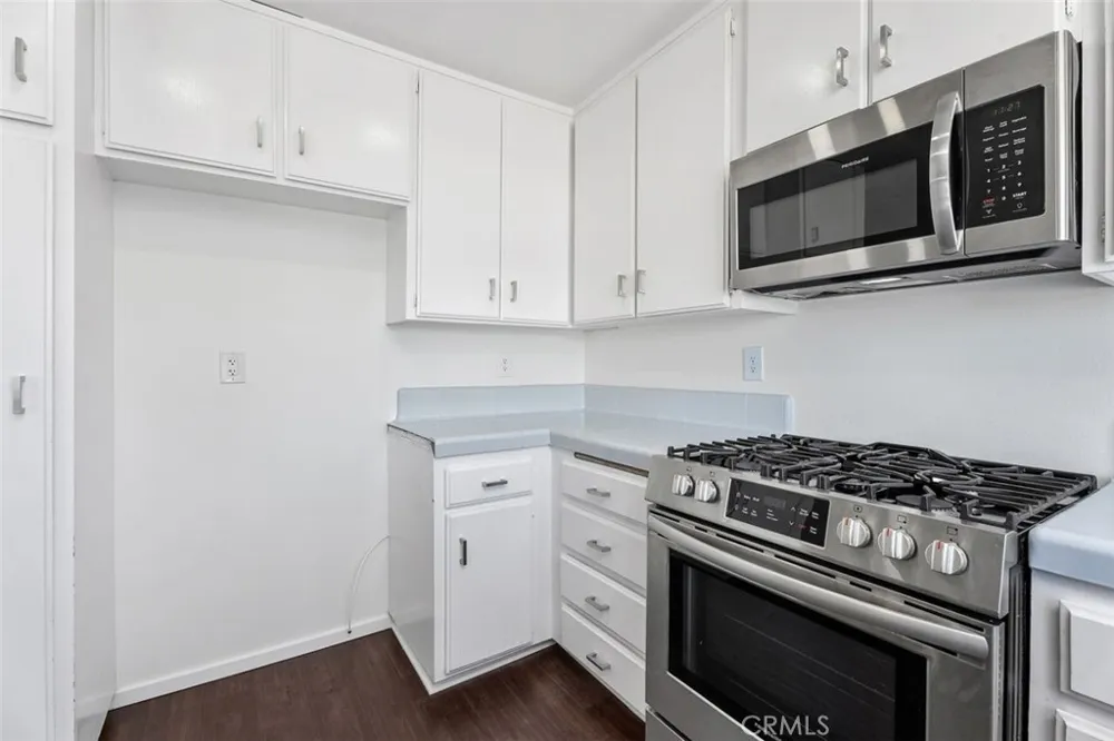 428 W 1st Street Tustin, CA 92780
