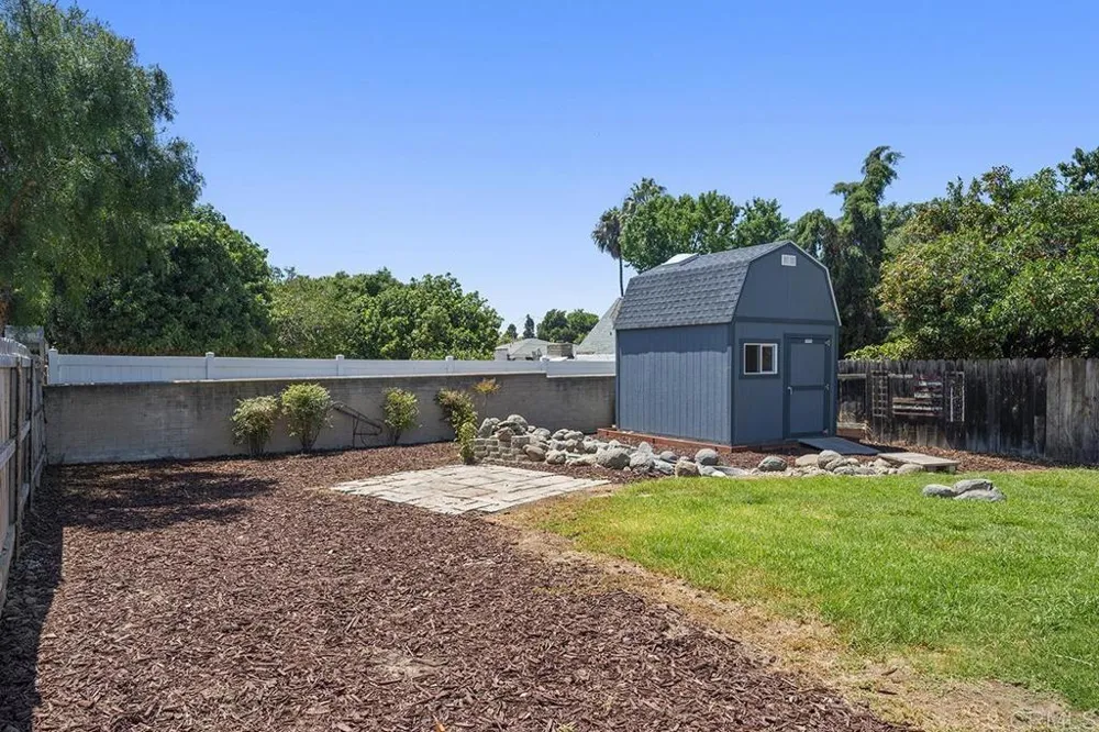 586 DEL MAR Chula Vista, CA 91910