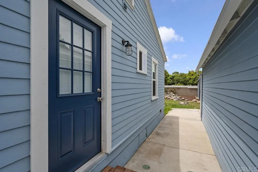 586 DEL MAR Chula Vista, CA 91910