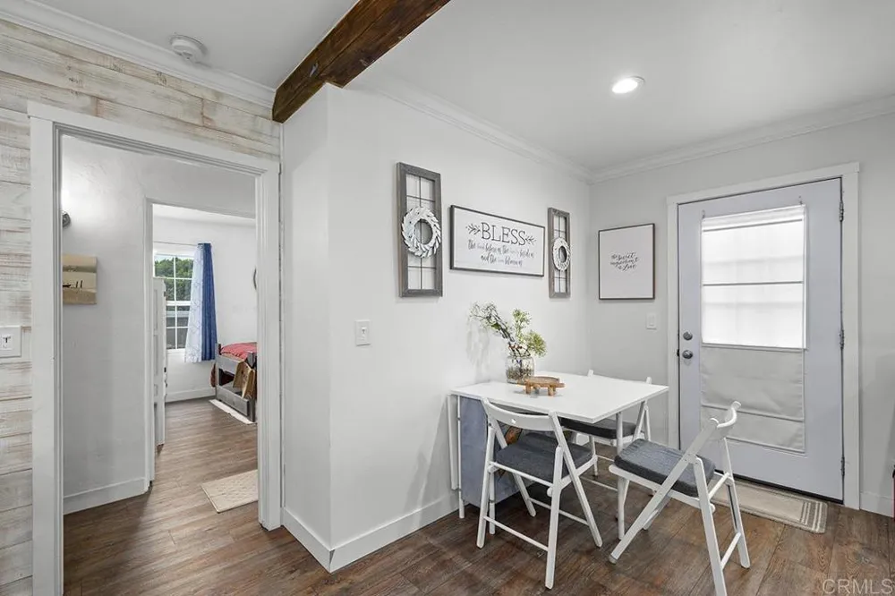586 DEL MAR Chula Vista, CA 91910