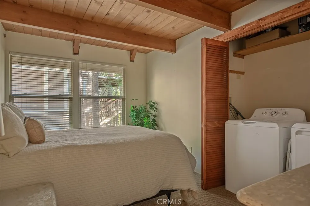 831 Nadelhorn Lake Arrowhead, CA 92352