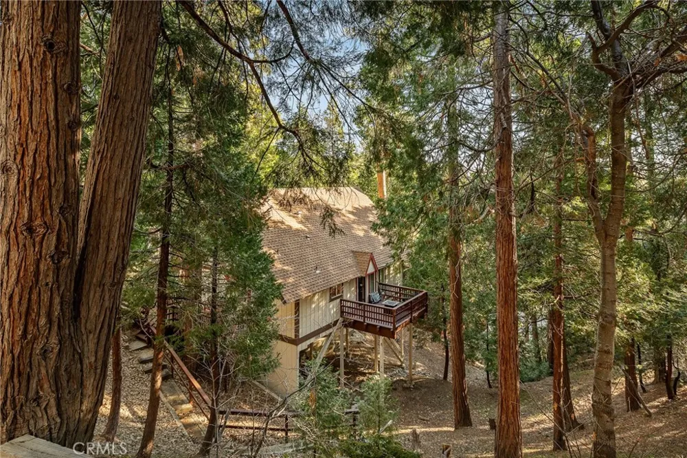 831 Nadelhorn Lake Arrowhead, CA 92352
