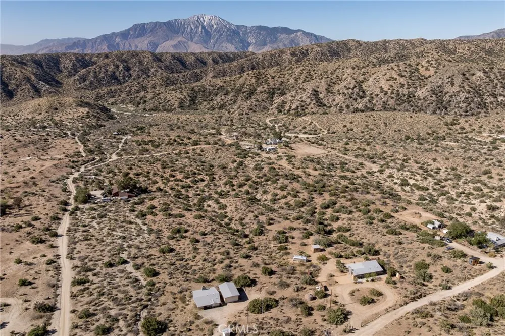 48575 W Paradise Morongo Valley, CA 92256