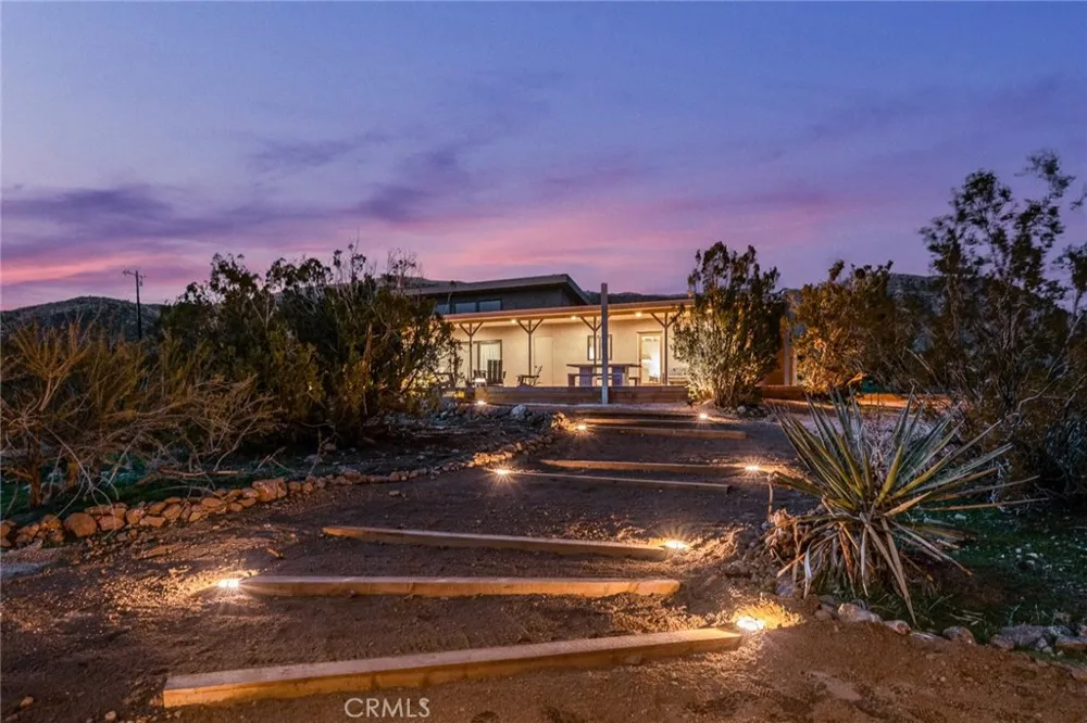 48575 W Paradise Morongo Valley, CA 92256