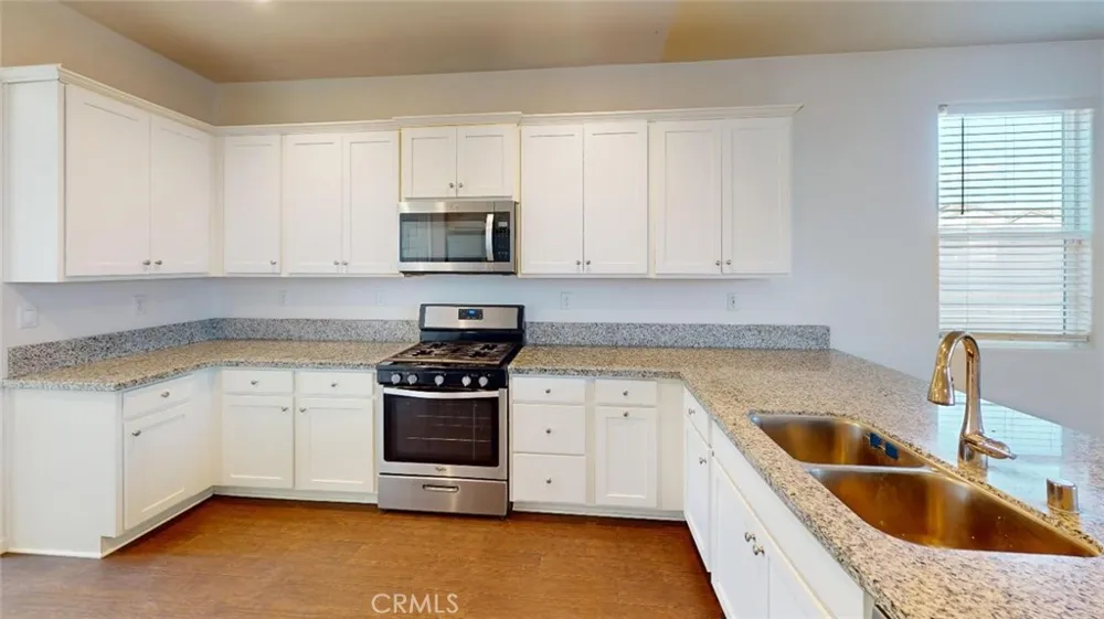 4826 Casey Fresno, CA 93723