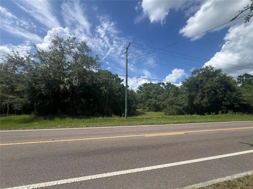 1308 E ALSOBROOK STREET Plant City, FL 33563